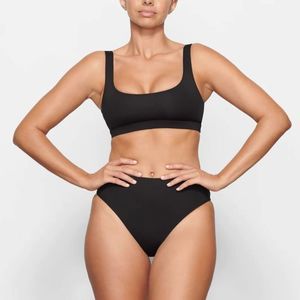 NWT SKIMS Signature Swim Tank Bikini Top